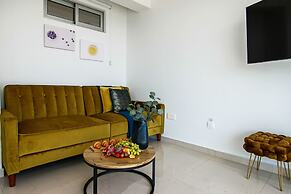 Phaedrus Living Gold Flat Lighthouse 48