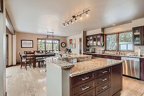 Moose Hill Lodge 5 Bedroom Home by RedAwning