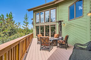 Moose Hill Lodge 5 Bedroom Home by RedAwning