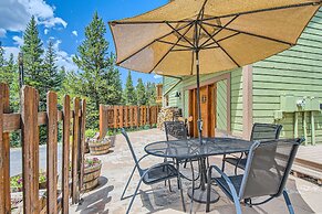 Moose Hill Lodge 5 Bedroom Home by RedAwning