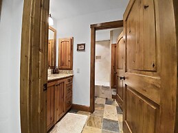 Stargazer 115 3 Bedroom Townhouse by RedAwning