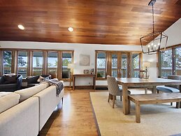 Stargazer 115 3 Bedroom Townhouse by RedAwning