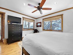 Stargazer 115 3 Bedroom Townhouse by RedAwning