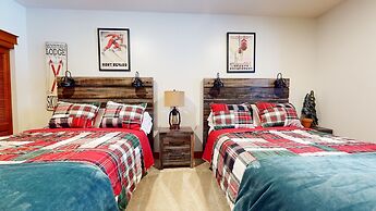 Timbers #10 4 Bedrooms Townhouse by RedAwning