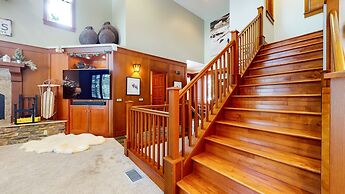 Timbers #10 4 Bedrooms Townhouse by RedAwning