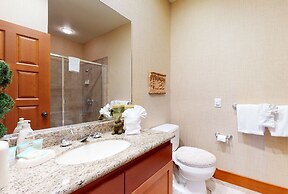 Timbers #10 4 Bedrooms Townhouse by RedAwning