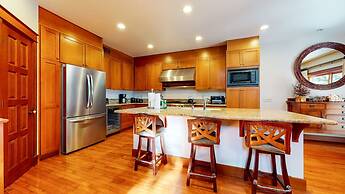 Timbers #10 4 Bedrooms Townhouse by RedAwning