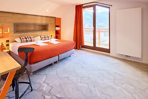 Base Camp Lodge Les 2 Alpes