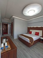 Adalı Hotel & Suites
