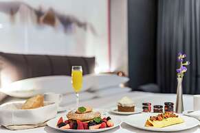 ANDAZ CONDESA MEXICO CITY, BY HYATT