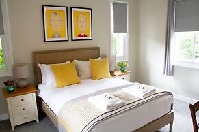 Lock Keepers Cottage - Detached House in the City