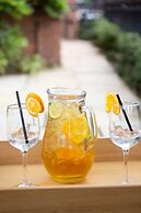 Lock Keepers Cottage - Detached House in the City