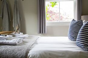 Lock Keepers Cottage - Detached House in the City