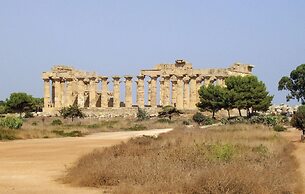 Selinunte House