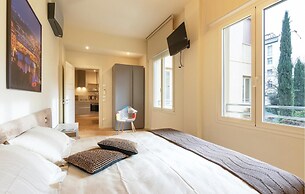 Firenze Apartment