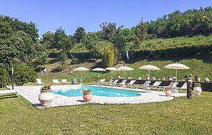 Stunning Apartment in Radicondoli With Outdoor Swimming Pool, Wifi and