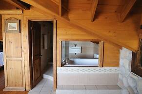 Maple Resort