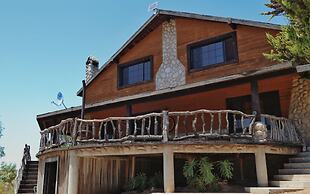 Maple Resort