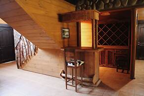 Maple Resort