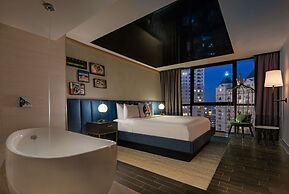 The Starling Atlanta Midtown, Curio Collection by Hilton