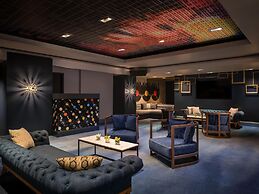 The Starling Atlanta Midtown, Curio Collection by Hilton