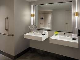 The Starling Atlanta Midtown, Curio Collection by Hilton