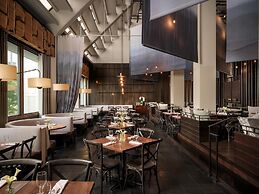 The Starling Atlanta Midtown, Curio Collection by Hilton