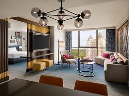 The Starling Atlanta Midtown, Curio Collection by Hilton