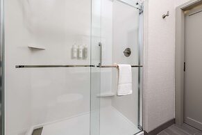 Hampton Inn & Suites Huntington Downtown