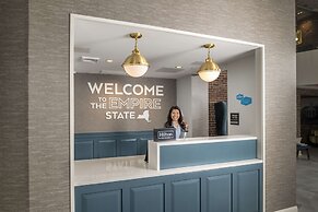 Hampton Inn & Suites Huntington Downtown