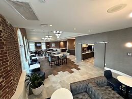 Hampton Inn & Suites Huntington Downtown