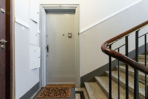 Retro Apartment Skawinska by Renters