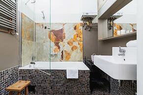 Retro Apartment Skawinska by Renters