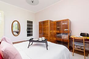 Retro Apartment Skawinska by Renters