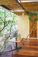 TreeHouse Boutique Hotel