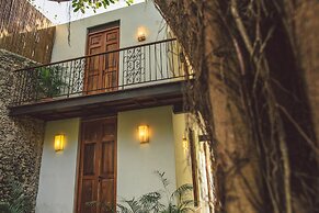 TreeHouse Boutique Hotel - Adults Only