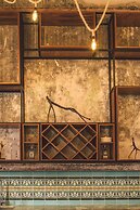 TreeHouse Boutique Hotel - Adults Only