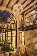 TreeHouse Boutique Hotel - Adults Only