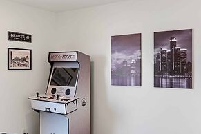 Desert Color's Sunshine and Sage by RedAwning