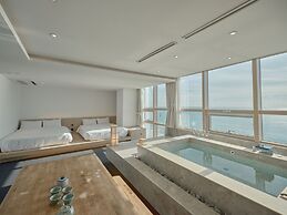 UH Suite The Haendae