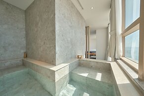 UH Suite The Haendae