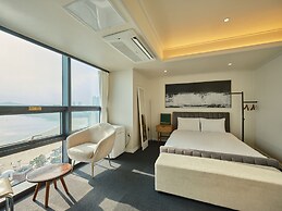 UH Suite The Haendae