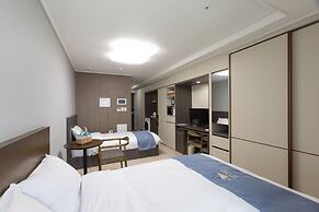 Golden Planet Hotel & Resort