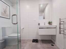 Brand New Lux 2 Bedroom Apartment