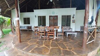 Marine Holiday House