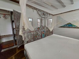 Marine Holiday House