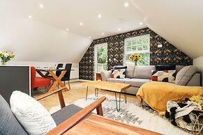 Robin's Nest at The Shire Inn