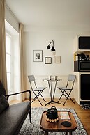 My Maison In Paris - Louvre