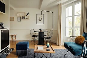 My Maison In Paris - Louvre