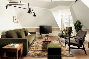 My Maison In Paris - Louvre